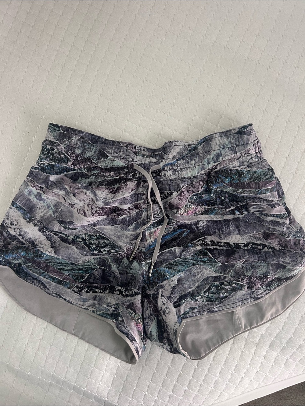 lululemon athletica Women's Athletic Reversible Shorts